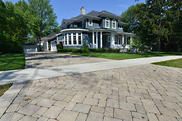 Best Professional Driveway Pavers  in Oakbrook, KY